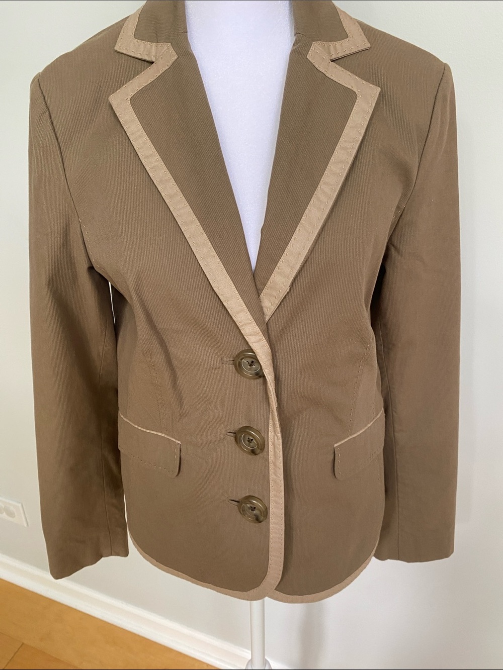 Boden Brown Blazer with Tan Trim cotton twill beautiful bold red cream lining